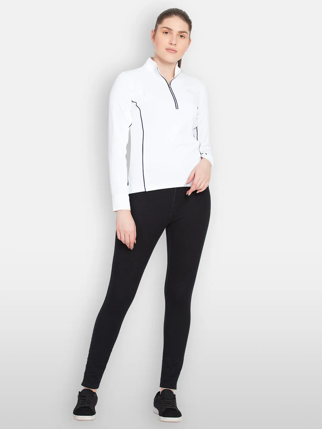 Women Solid V-Neck Tshirt